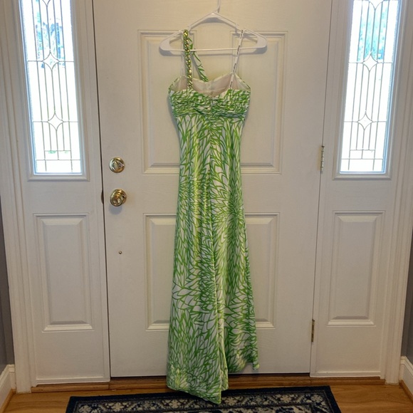 Beautiful summer dress nwt one shoulder with embellishments - Picture 4 of 5